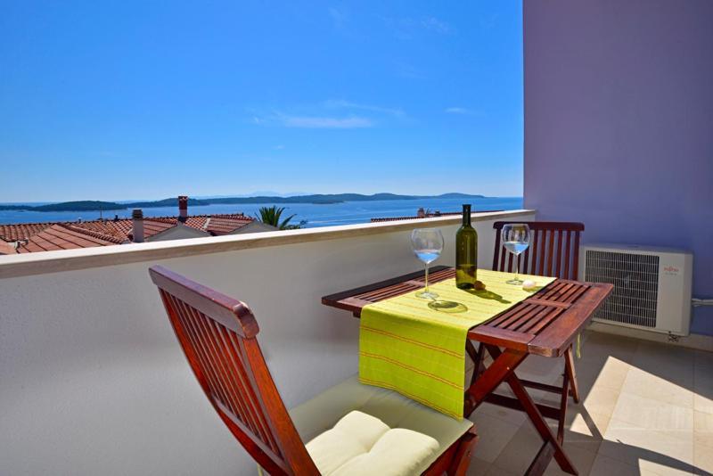 Sunset Apartments Хвар Екстер'єр фото