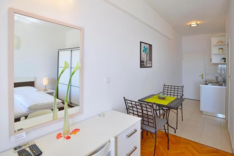 Sunset Apartments Хвар Екстер'єр фото